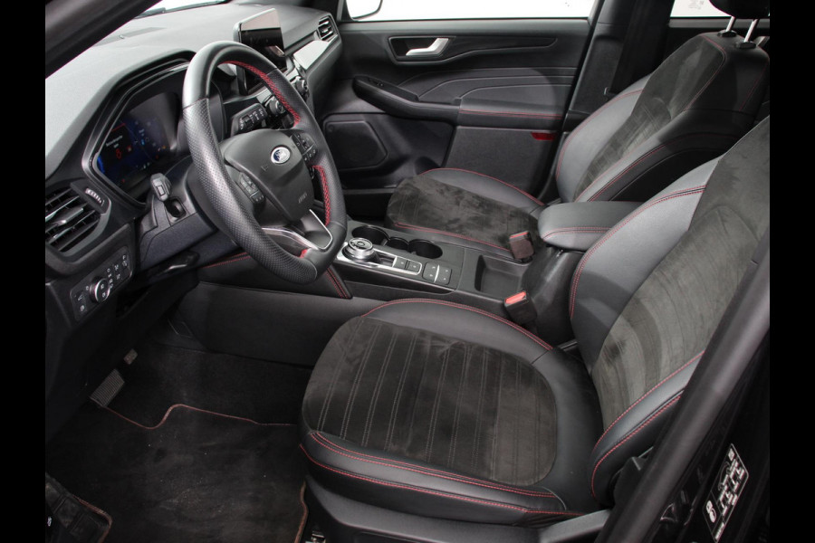 Ford Kuga 2.5 PHEV ST-Line X B&O Climate Control Navigatie Camera Elektrische Achterklep Verwarmbare voorstoelen Parkeersensoren voor & achter Verwarmbare voorruit Lichtmetalen velgen