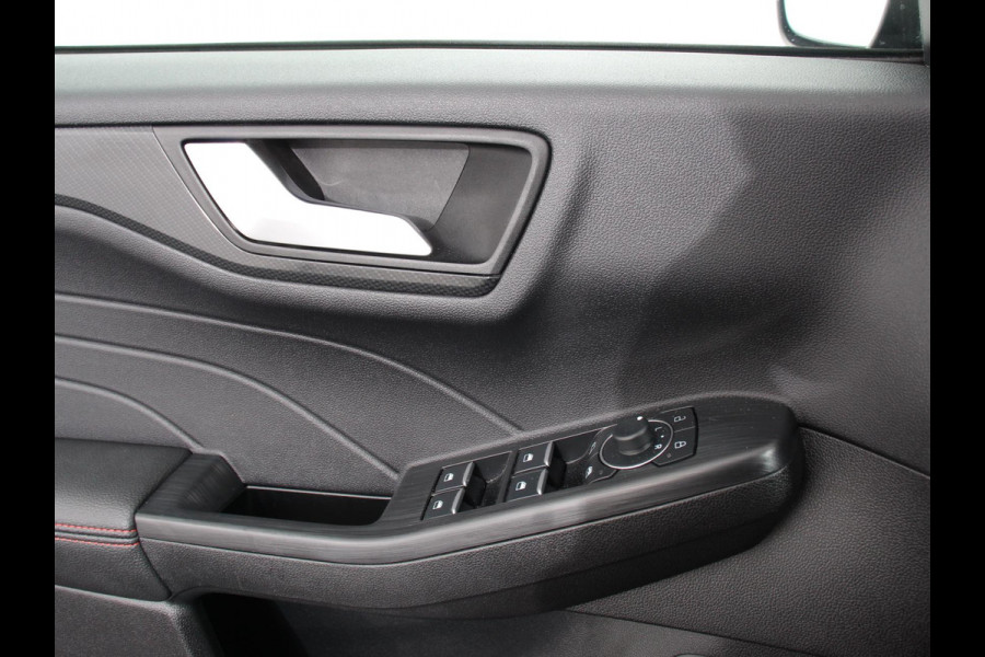 Ford Kuga 2.5 PHEV ST-Line X B&O Climate Control Navigatie Camera Elektrische Achterklep Verwarmbare voorstoelen Parkeersensoren voor & achter Verwarmbare voorruit Lichtmetalen velgen