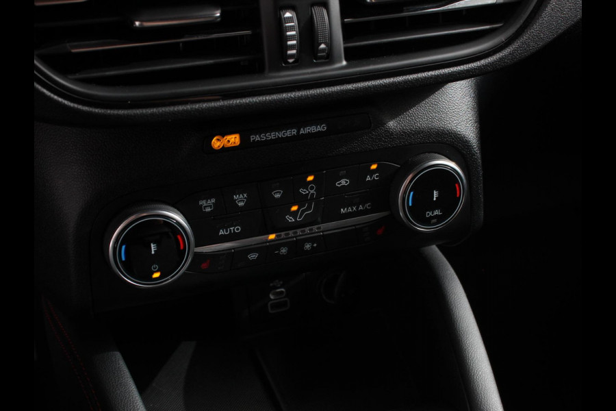 Ford Kuga 2.5 PHEV ST-Line X B&O Climate Control Navigatie Camera Elektrische Achterklep Verwarmbare voorstoelen Parkeersensoren voor & achter Verwarmbare voorruit Lichtmetalen velgen