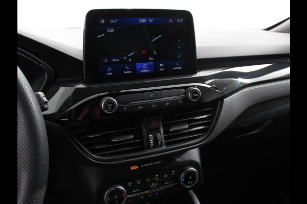 Ford Kuga 2.5 PHEV ST-Line X B&O Climate Control Navigatie Camera Elektrische Achterklep Verwarmbare voorstoelen Parkeersensoren voor & achter Verwarmbare voorruit Lichtmetalen velgen