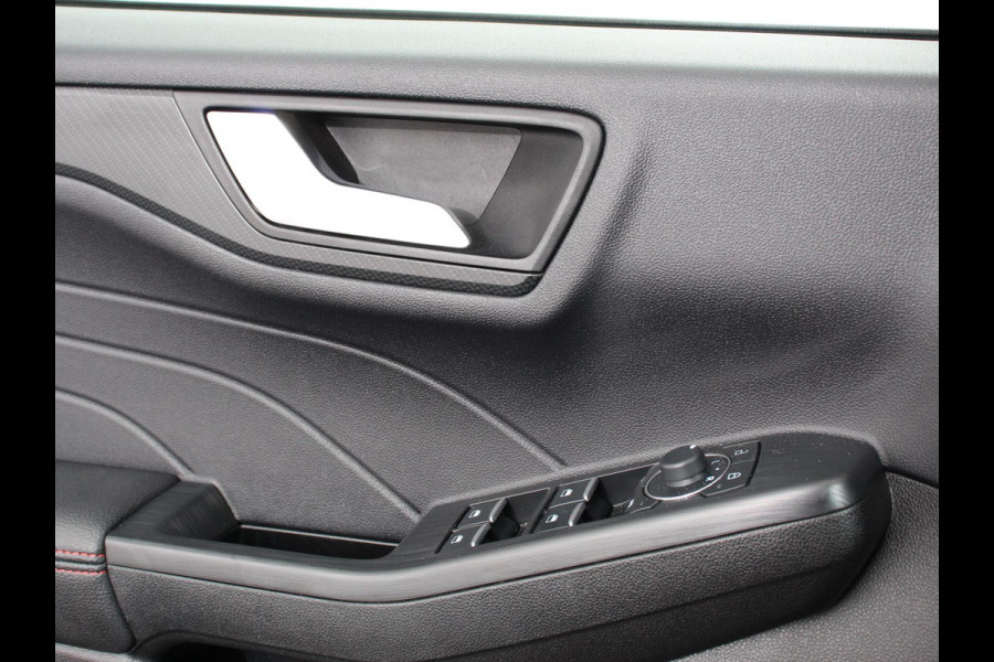Ford Kuga 2.5 PHEV ST-Line X B&O Climate Control Navigatie Camera Elektrische Achterklep Verwarmbare voorstoelen Parkeersensoren voor & achter Verwarmbare voorruit Lichtmetalen velgen