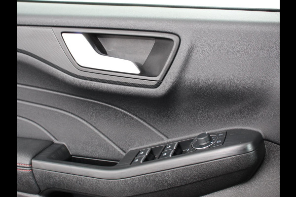 Ford Kuga 2.5 PHEV ST-Line X B&O Climate Control Navigatie Camera Elektrische Achterklep Verwarmbare voorstoelen Parkeersensoren voor & achter Verwarmbare voorruit Lichtmetalen velgen