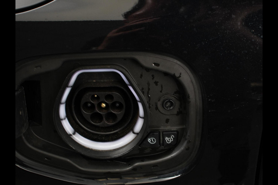 Ford Kuga 2.5 PHEV ST-Line X B&O Climate Control Navigatie Camera Elektrische Achterklep Verwarmbare voorstoelen Parkeersensoren voor & achter Verwarmbare voorruit Lichtmetalen velgen