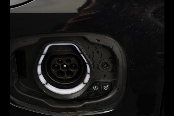 Ford Kuga 2.5 PHEV ST-Line X B&O Climate Control Navigatie Camera Elektrische Achterklep Verwarmbare voorstoelen Parkeersensoren voor & achter Verwarmbare voorruit Lichtmetalen velgen
