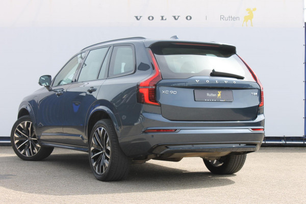 Volvo XC90 T8 455PK Autom Plug-in hybrid AWD Ultra Dark Luchtvering / Massagefunctie voorstoelen / Semi elektrisch wegklapbare trekhaak / Gelamineerd glas / Stoelventilatie / 21" lichtmetalen velgen