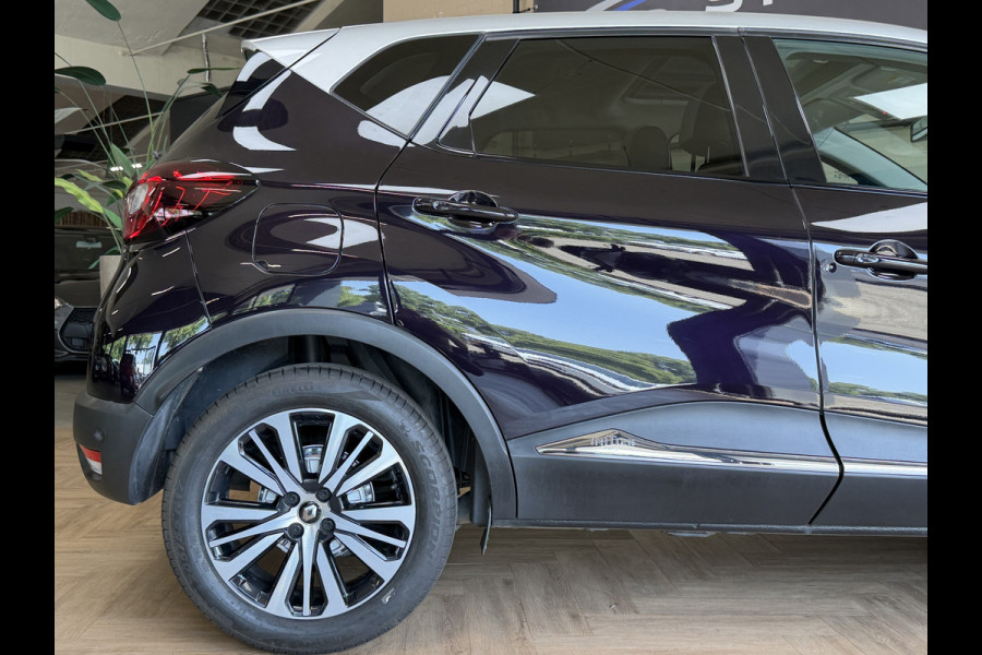 Renault Captur 1.2 TCe Initiale Paris Navi | Bose | Pano | Leder | Camera | Stoelverwarming |