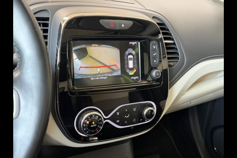 Renault Captur 1.2 TCe Initiale Paris Navi | Bose | Pano | Leder | Camera | Stoelverwarming |