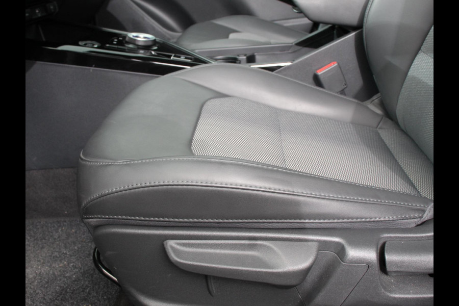 Kia Niro 1.6 GDi Hybrid DynamicPlusLine Navigatie Apple Carplay Android Auto Camera Parkeersensoren Adaptive Cruise Control Stoel- en stuurverwarming Dodehoekdetectie Climate Control Lichtmetalen velgen