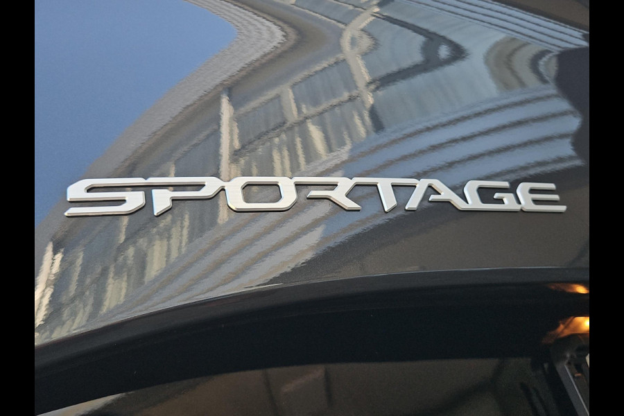 Kia Sportage 1.6 T-GDi Hybrid GT-Line Limited Edition | Sportstoelen | LED | Stoel- en Stuurverwarming | Mooie LMV | Adapt. Cruise |