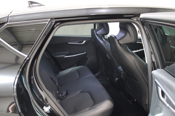 Kia Ev6 Light Edition 58 kWh |100% SOH|Camera|Carplay|Trekhaak|Dealer onderhouden