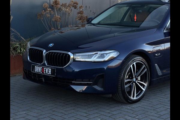 BMW 5 Serie 520e LCI High Executive | Facelift | Pano | Leder