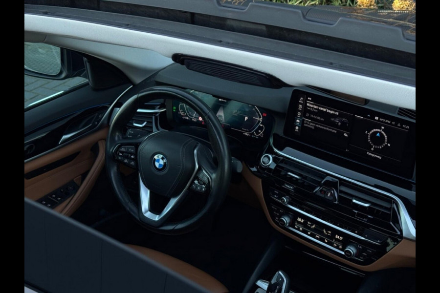 BMW 5 Serie 520e LCI High Executive | Facelift | Pano | Leder