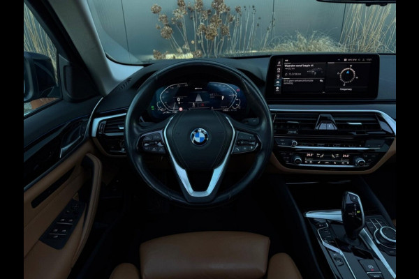 BMW 5 Serie 520e LCI High Executive | Facelift | Pano | Leder