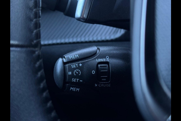 Peugeot 2008 1.2 PureTech Active | NAVI | PDC | Climate