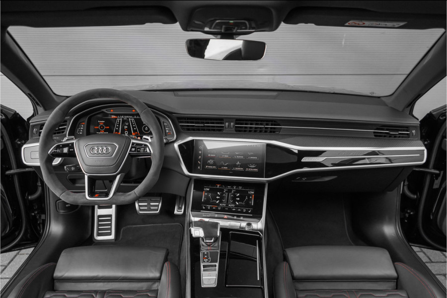 Audi A6 Avant RS 6 TFSI Quattro RS Dynamic Plus Carbon B&O Nachtzicht RS Sport Uitlaat