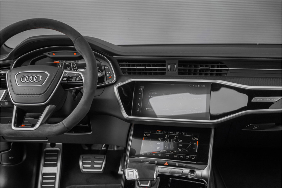 Audi A6 Avant RS 6 TFSI Quattro RS Dynamic Plus Carbon B&O Nachtzicht RS Sport Uitlaat