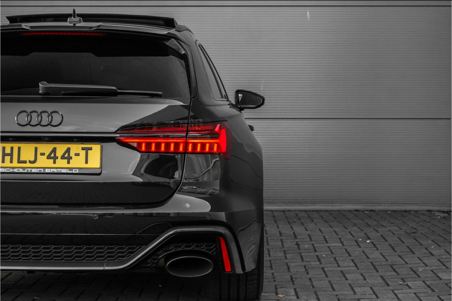 Audi A6 Avant RS 6 TFSI Quattro RS Dynamic Plus Carbon B&O Nachtzicht RS Sport Uitlaat