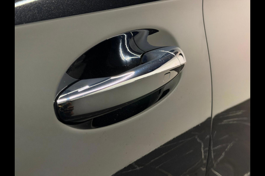 Mercedes-Benz A-Klasse 180 AMG Pano Keyless Sfeerv LED Camera