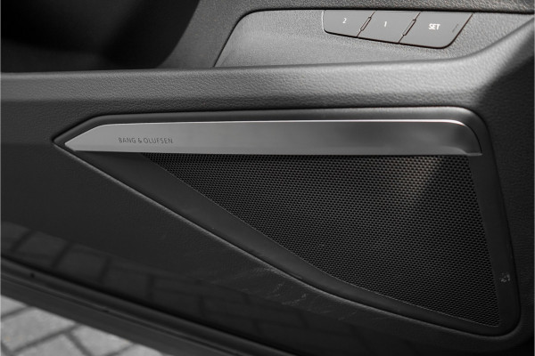 Audi e-tron Sportback S Quattro 95 kWh Pano B&O ACC 22"