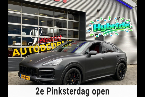 Porsche Cayenne Coupé 3.0 E-Hybrid 463PK - Matt Zwart I Panorama dak I Leer I Navigatie en nog veel Meer...