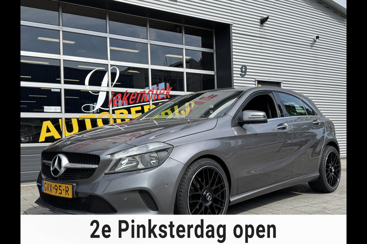Mercedes-Benz A-Klasse 180 BlueEfficiency URBAN - Navigatie I Airco I PDC I Sport interieur & 19 inch Velgen I Dealer onderhouden