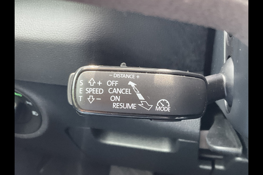 Škoda Karoq 1.5 TSI ACT Style Business Memory Stoelverw Adapt.Cruise Camera Carplay Voll.onderhouden!