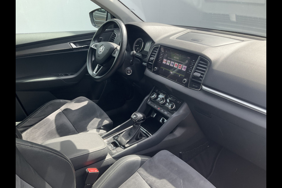 Škoda Karoq 1.5 TSI ACT Style Business Memory Stoelverw Adapt.Cruise Camera Carplay Voll.onderhouden!