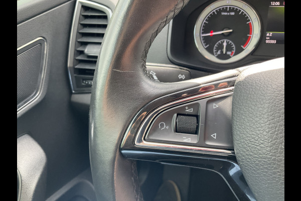 Škoda Karoq 1.5 TSI ACT Style Business Memory Stoelverw Adapt.Cruise Camera Carplay Voll.onderhouden!