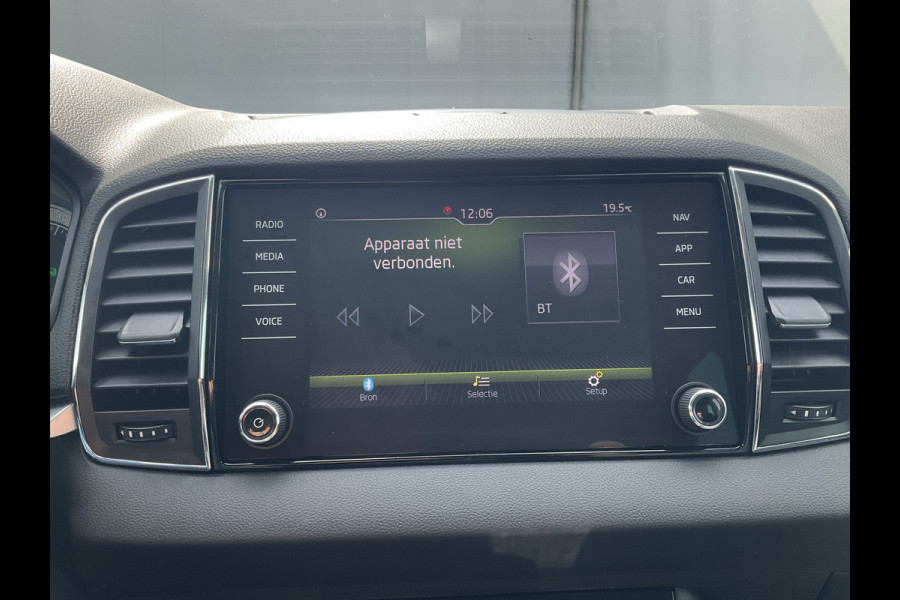 Škoda Karoq 1.5 TSI ACT Style Business Memory Stoelverw Adapt.Cruise Camera Carplay Voll.onderhouden!