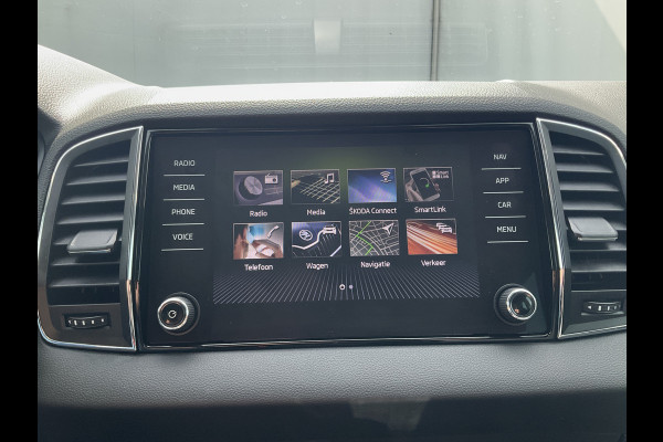 Škoda Karoq 1.5 TSI ACT Style Business Memory Stoelverw Adapt.Cruise Camera Carplay Voll.onderhouden!