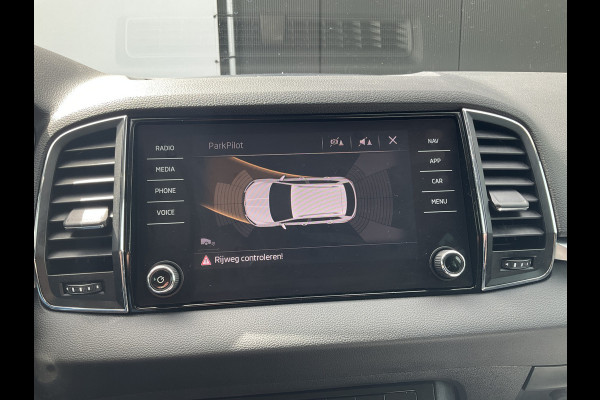 Škoda Karoq 1.5 TSI ACT Style Business Memory Stoelverw Adapt.Cruise Camera Carplay Voll.onderhouden!