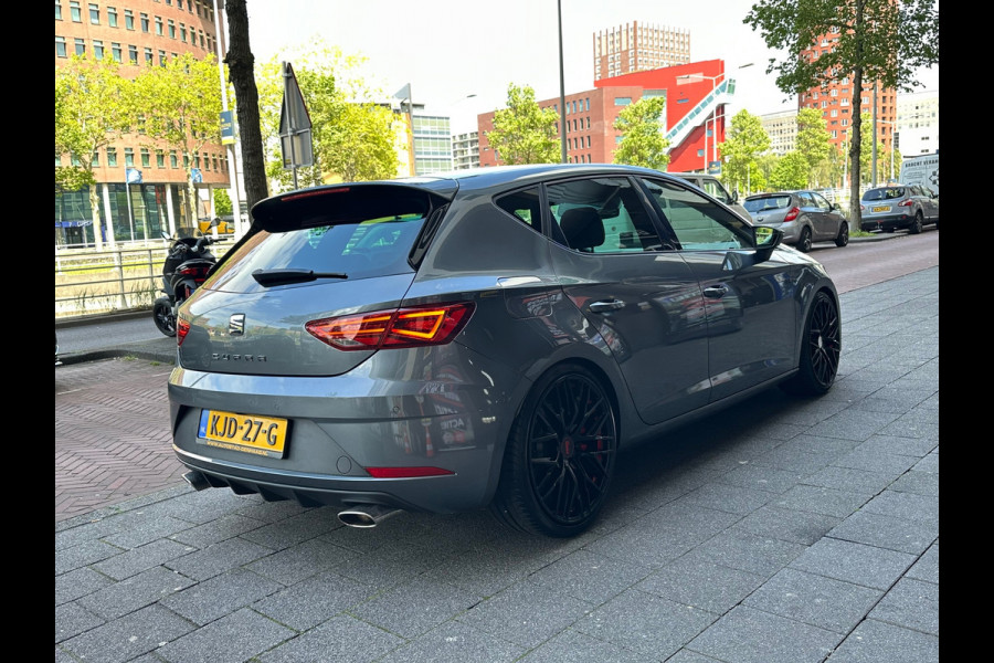 Seat Leon 2.0 TSI Cupra 300 Leer Navi Camera Virtual