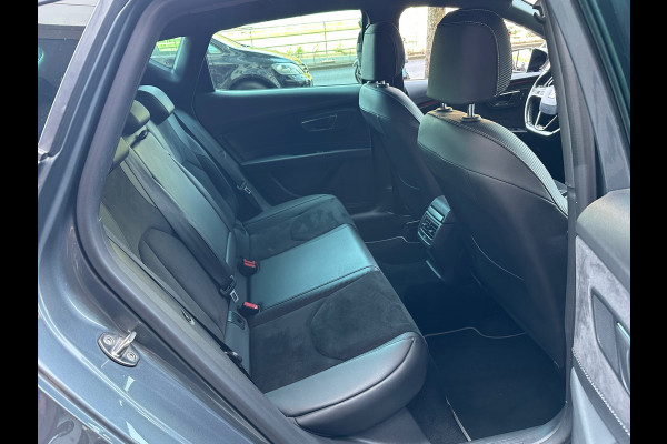Seat Leon 2.0 TSI Cupra 300 Leer Navi Camera Virtual