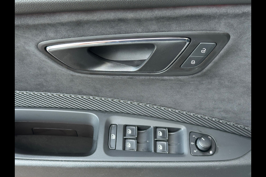 Seat Leon 2.0 TSI Cupra 300 Leer Navi Camera Virtual