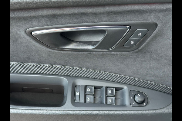 Seat Leon 2.0 TSI Cupra 300 Leer Navi Camera Virtual