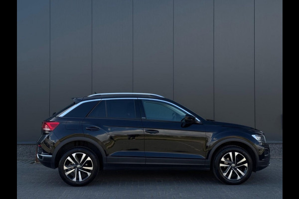 Volkswagen T-Roc 1.5 TSI Sport | Camera | LED | ACC