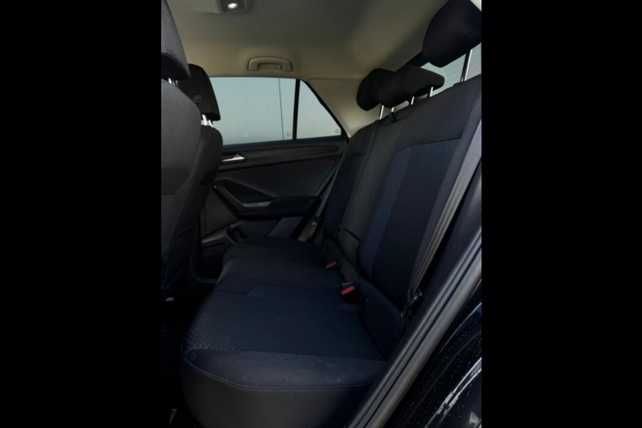Volkswagen T-Roc 1.5 TSI Sport | Camera | LED | ACC