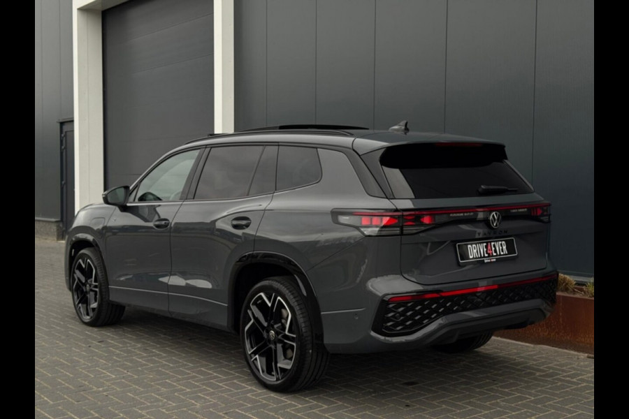 Volkswagen Tayron 1.5 eHybrid R-Line Edition | Pano | Leder | 360