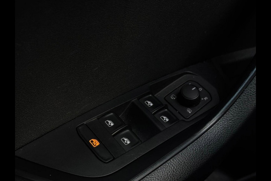 Škoda Karoq 1.5 TSI ACT Style | Automaat | Carplay | Camera