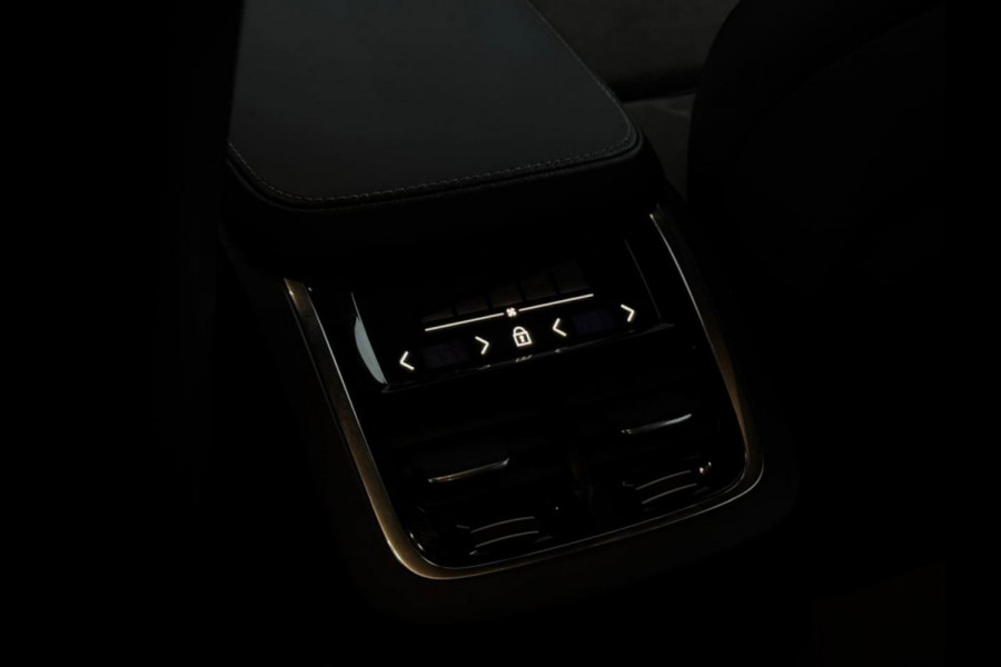 Volvo XC90 2.0 T8 Recharge AWD R-Design | Memory | Dodehoek