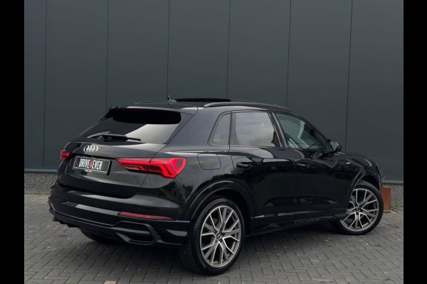 Audi Q3 35 TFSI | 3x S Line | Pano | Leder | Camera | Dodehoek