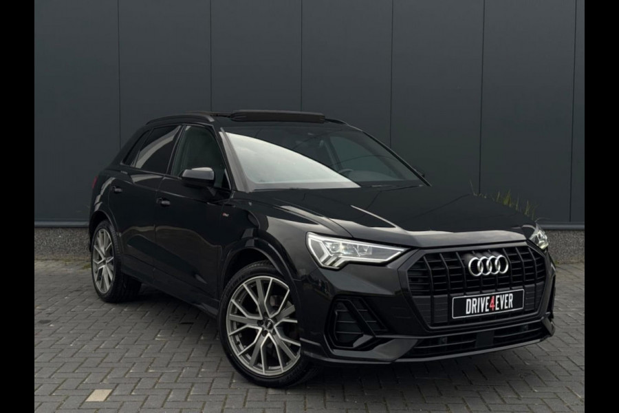 Audi Q3 35 TFSI | 3x S Line | Pano | Leder | Camera | Dodehoek
