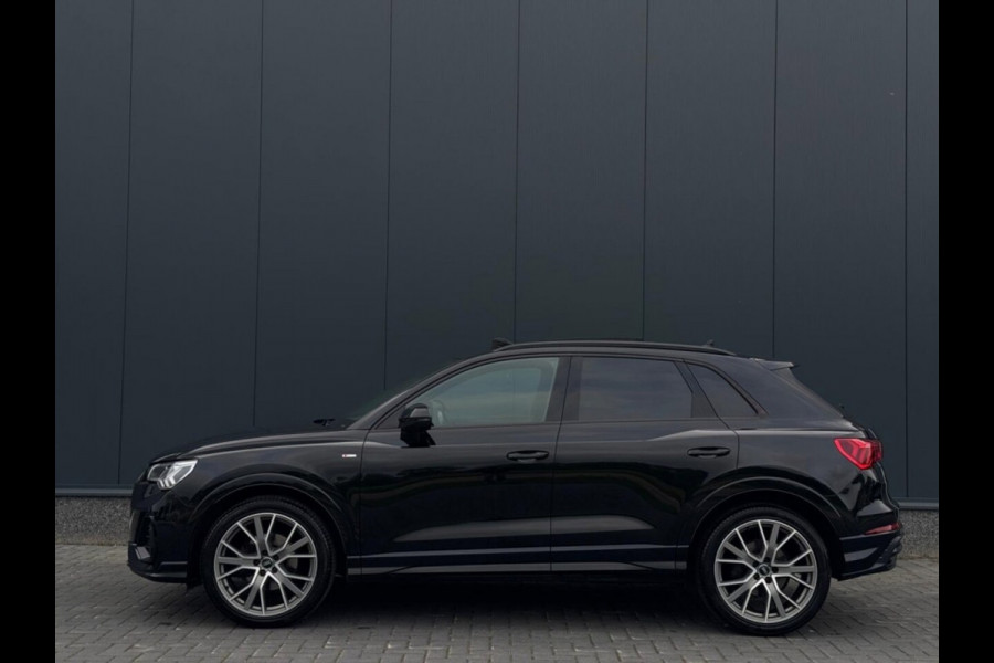 Audi Q3 35 TFSI | 3x S Line | Pano | Leder | Camera | Dodehoek