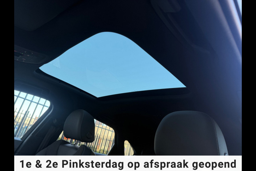 Audi Q3 Sportback 45 TFSI e 3x S-Line MATRIX PANO SFEER TREKHAAK KEYLESS
