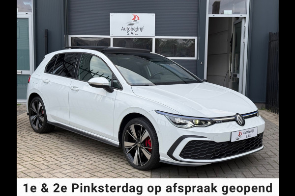 Volkswagen Golf 1.4 eHybrid GTE 245 pk IQ LIGHT PANO SFEER CARPLAY TREKHAAK !
