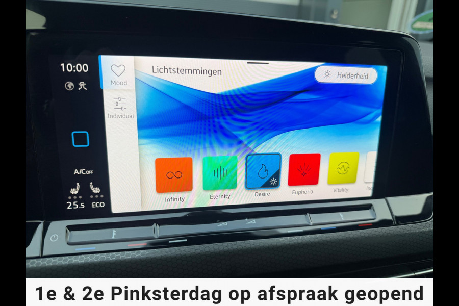 Volkswagen Golf 1.4 eHybrid GTE 245 pk IQ LIGHT PANO SFEER CARPLAY TREKHAAK !