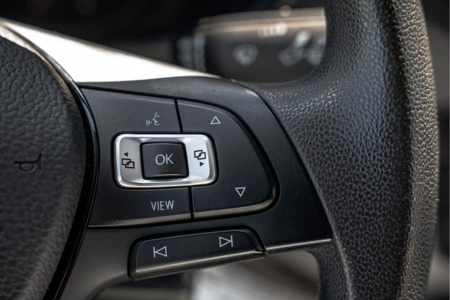 Volkswagen Crafter 2.0 TDI L4H3 140PK | Cruise | 360° camera | Carplay | PDC | Imperiaal | Trekhaak