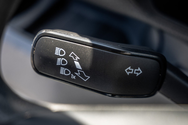 Volkswagen Crafter 2.0 TDI L4H3 140PK | Cruise | 360° camera | Carplay | PDC | Imperiaal | Trekhaak