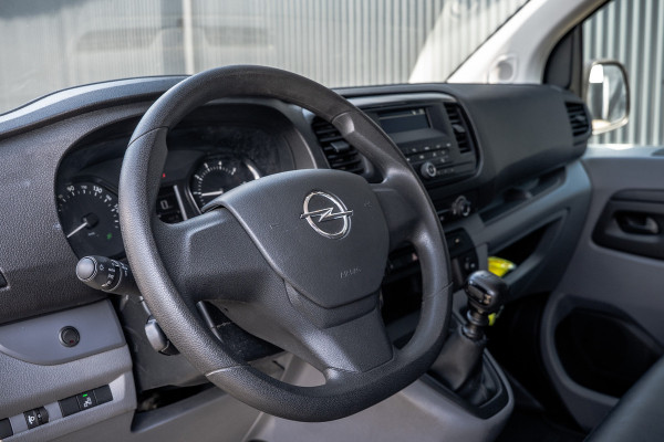 Opel Vivaro 1.5 L3H1 | 1e Eigenaar | Cruise | Airco | Imperiaal | Trekhaak