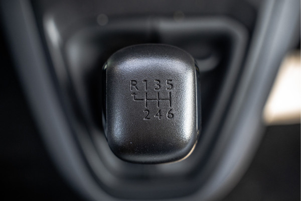 Opel Vivaro 1.5 L3H1 | 1e Eigenaar | Cruise | Airco | Imperiaal | Trekhaak